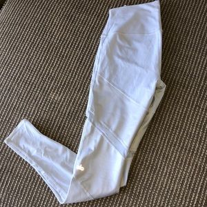 Alo Yoga Sheila legging